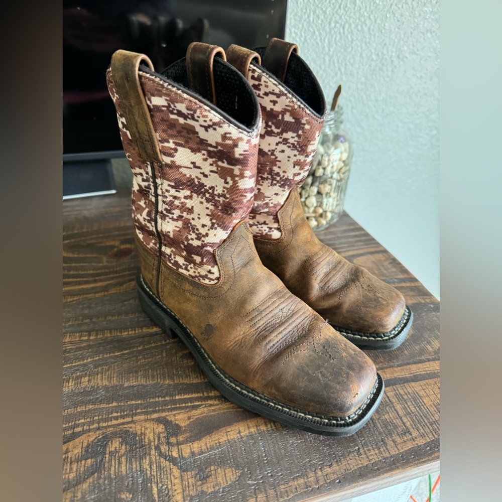 Boys Old West Western Style Boots Digital Camo